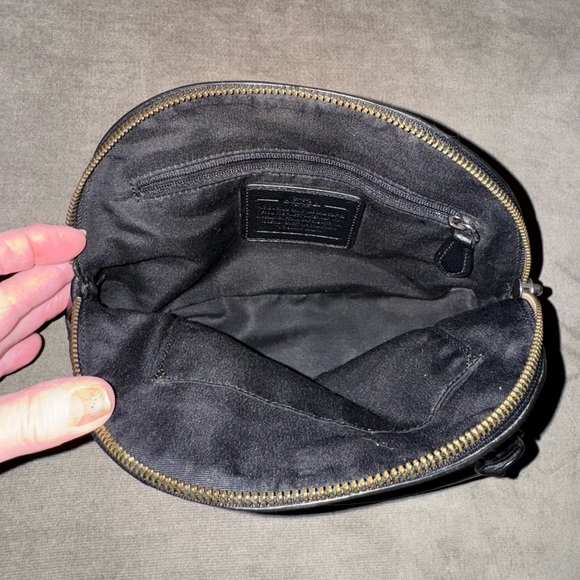 Coach Black and Pink Star Satchel EC - Picture 3 of 7